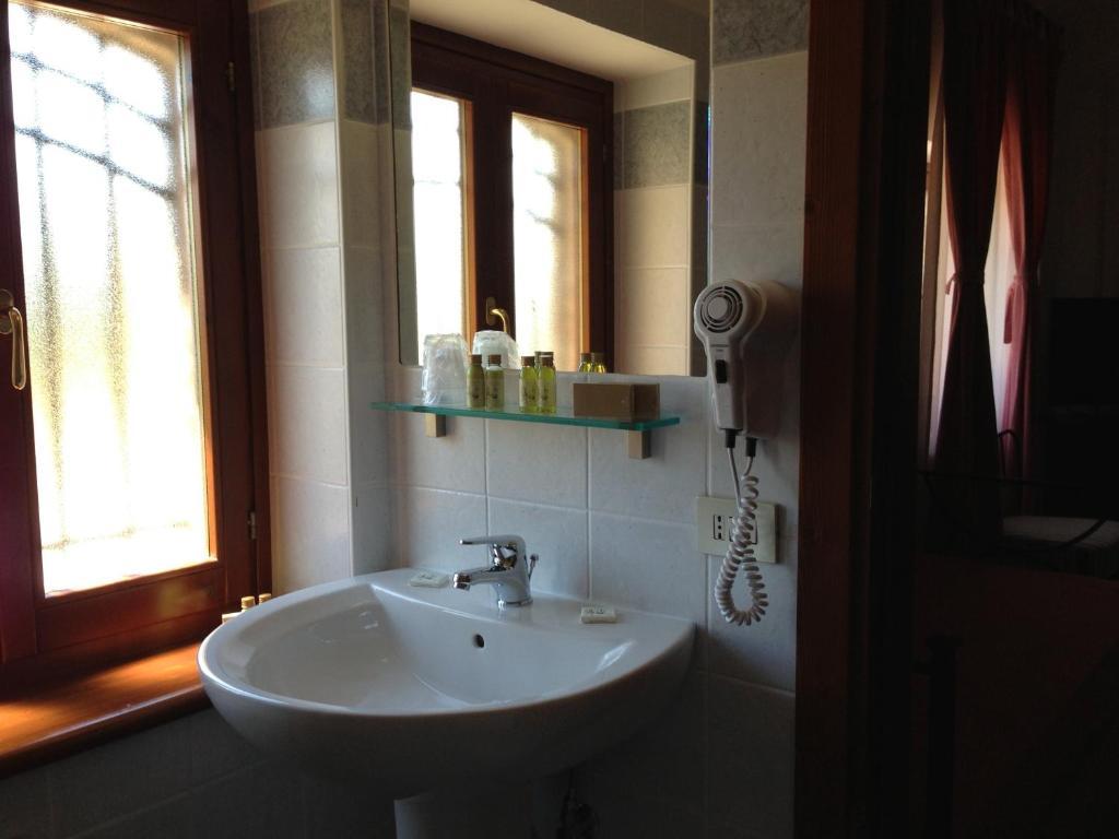 Agriturismo Villa Irelli Castellalto Chambre photo